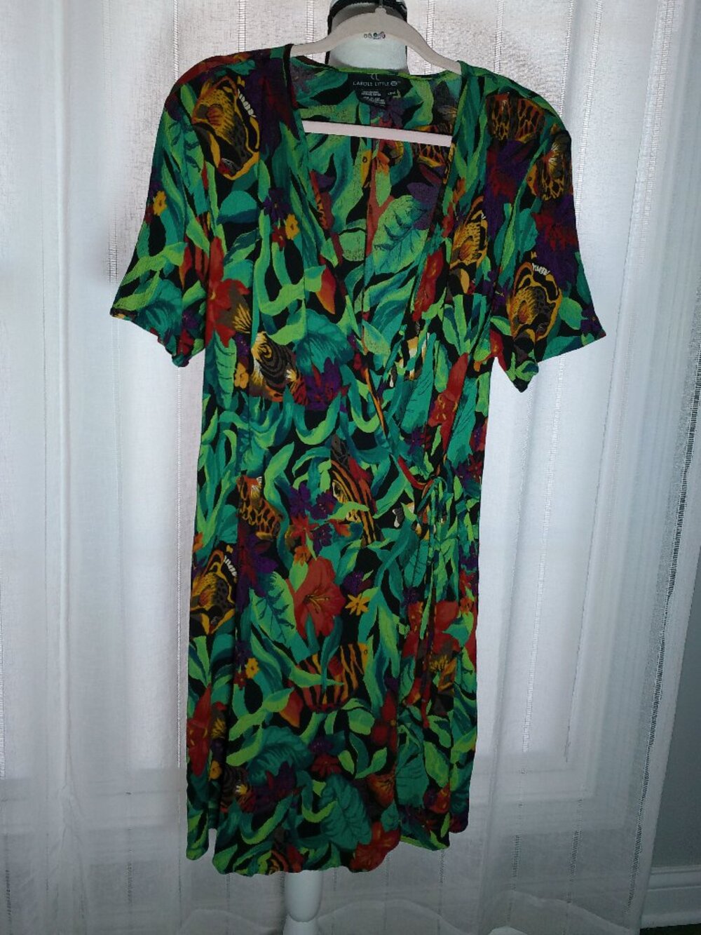 CAROLE LITTLE II Dress Midi Cross Over Tie Waist Green Tropical Print NWOT 14W